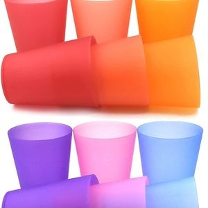 💛 3/$15 18 ounce Plastic Tumblrs (set of 12)